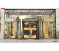 旋轉門 現(xiàn)代建筑中的智能通行解決方案
