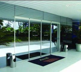 石川自動門技術(shù)引領(lǐng)北京工業(yè)門市場，全面解析產(chǎn)品列表與應(yīng)用優(yōu)勢